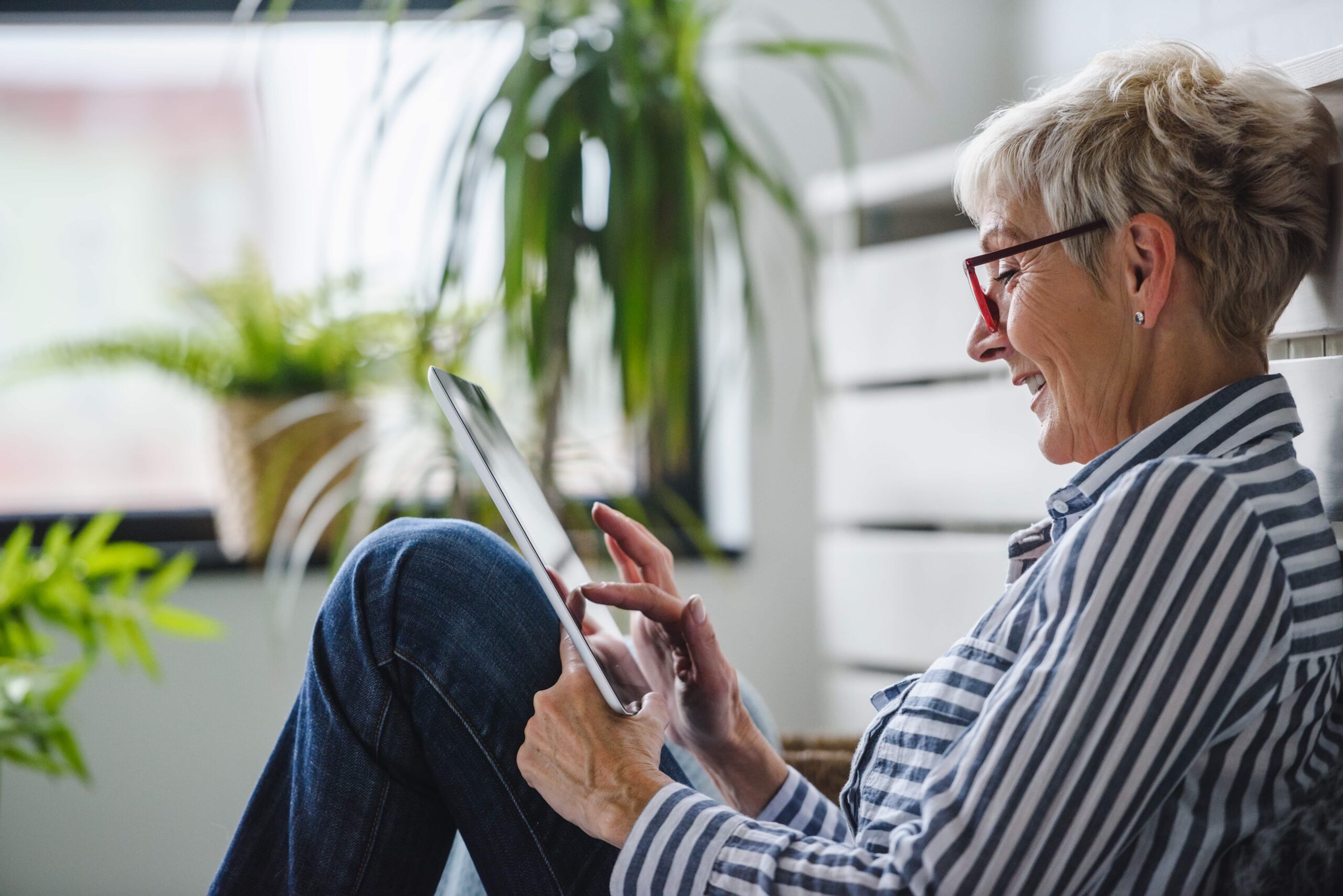 Medicare Advantage vs. Medicare Supplement: How to Choose the Right Plan